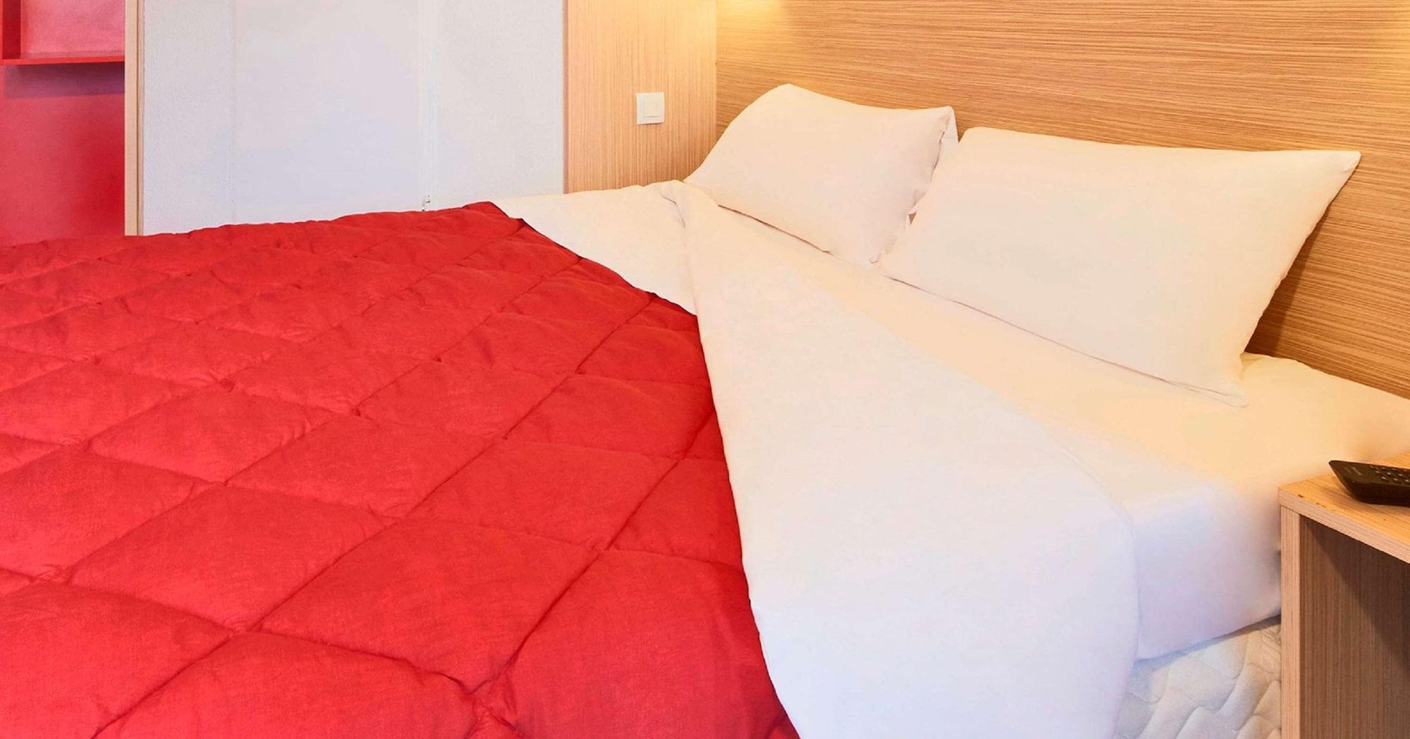 พรีเมียร์ คลาส วีลแป็งต์ - ปาร์ค เด เอ็กซ์โปซิชิยง Hotel วิลล์แป็ง ภายนอก รูปภาพ