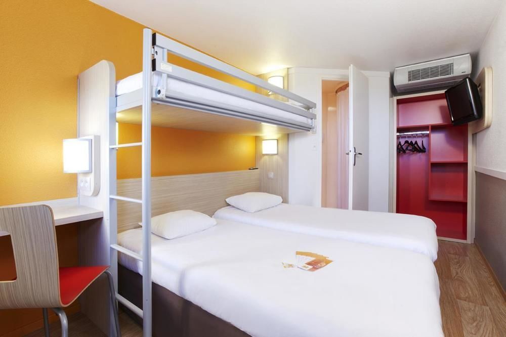 พรีเมียร์ คลาส วีลแป็งต์ - ปาร์ค เด เอ็กซ์โปซิชิยง Hotel วิลล์แป็ง ภายนอก รูปภาพ